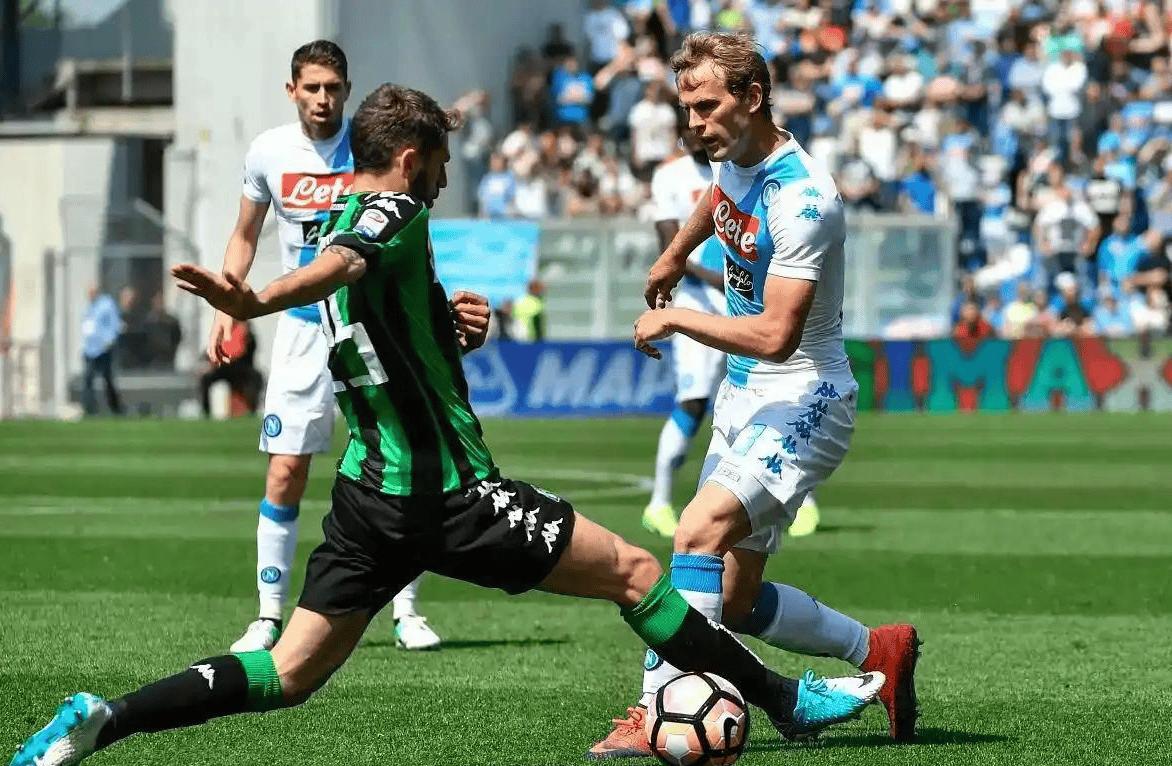 关于加时末段埃因霍温强势反弹:欧冠节点到来,态度坚定,心理建设被强调的信息开云体育app