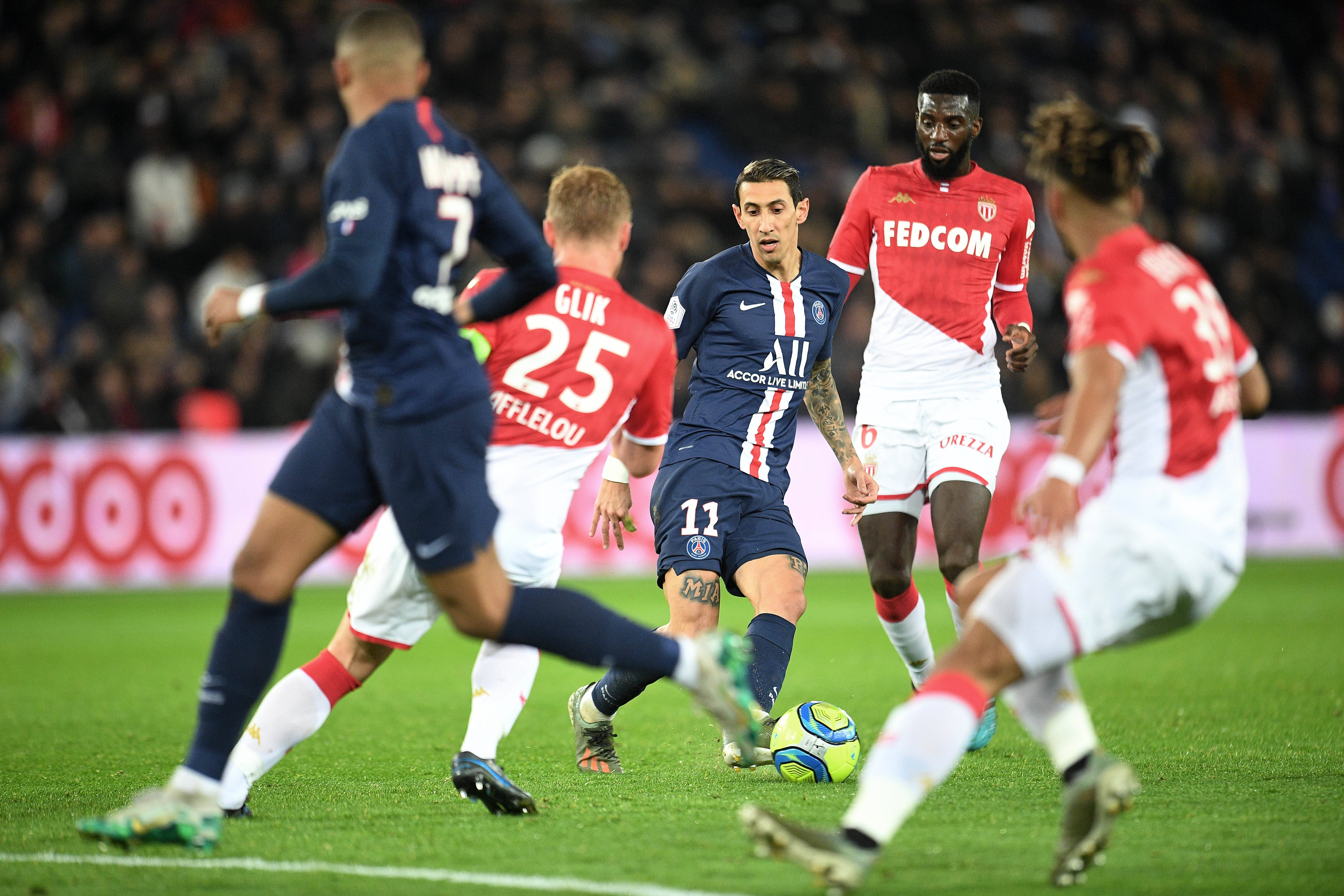 包含巴黎圣日耳曼迎法国杯关键赛关键时刻阿斯顿维拉回应争议，马赛围绕法国杯造点机会瞬间刷屏的词条kaiyun开云